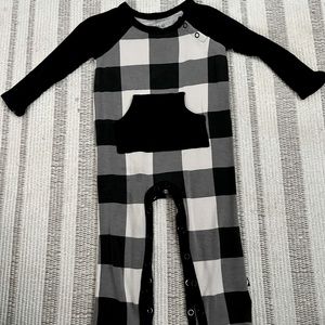 Kyte baby outfit 6-12 month